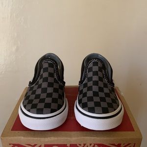 Baby slip on Vans size 4